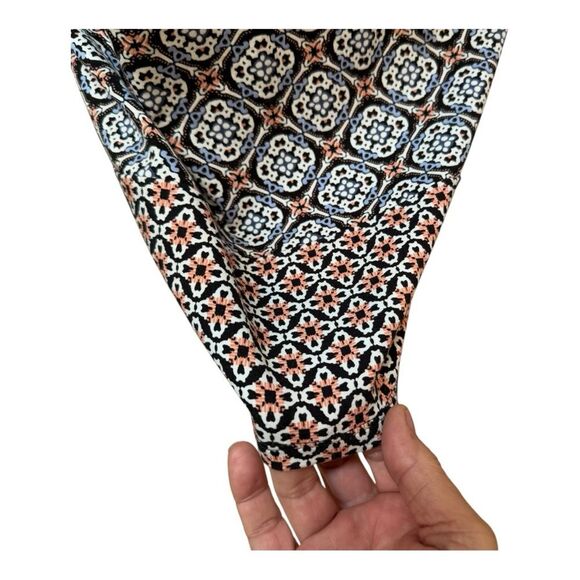 Geometric Print Dress Black White Peach Blue 3/4 Sleeve - Picture 2 of 8